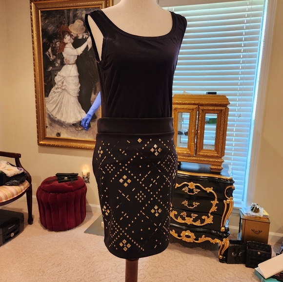 BEBE Bodycon Miniskirt Small Black Semistretch Gold colored Accents - Picture 11 of 12